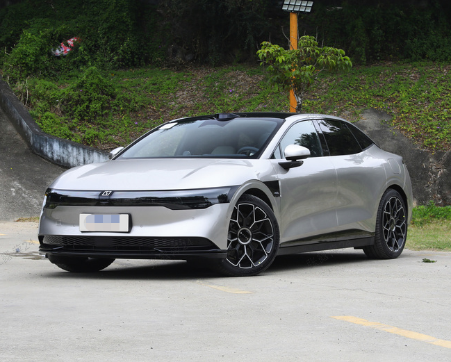  Super Long Range 870km 688km Chinese Luxury Brand Zeekr 007 Adult Electric Cars EV Sedan