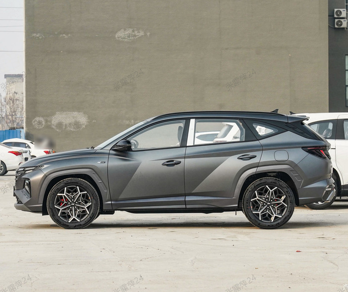 Hot Sale Compact SUV Used Hyundai Tucson L 1.5t 8at And 1.5t Gasoline Cars