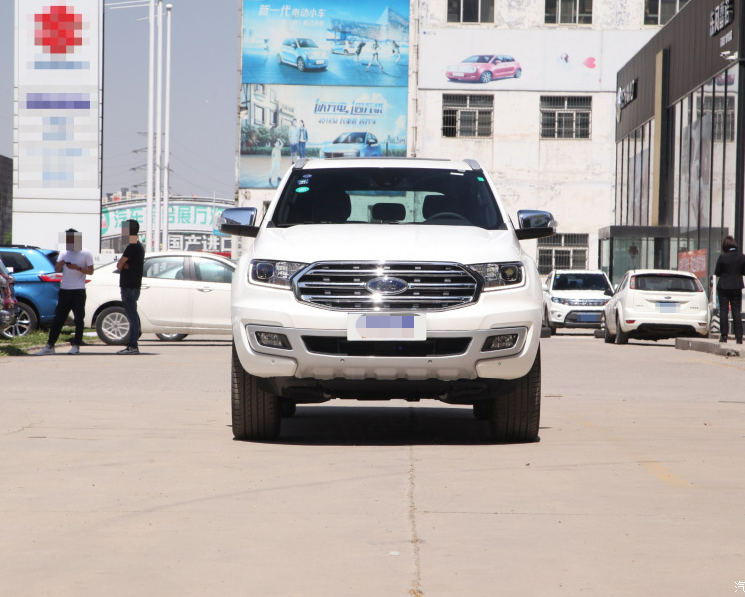 Ford Everest New Gasoline SUV Car Made in China