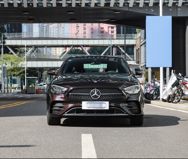 2023 2024 Special Version Benz E350EL Left Hand Drive LHD Auto Hybrid Electric Car Sedan Type