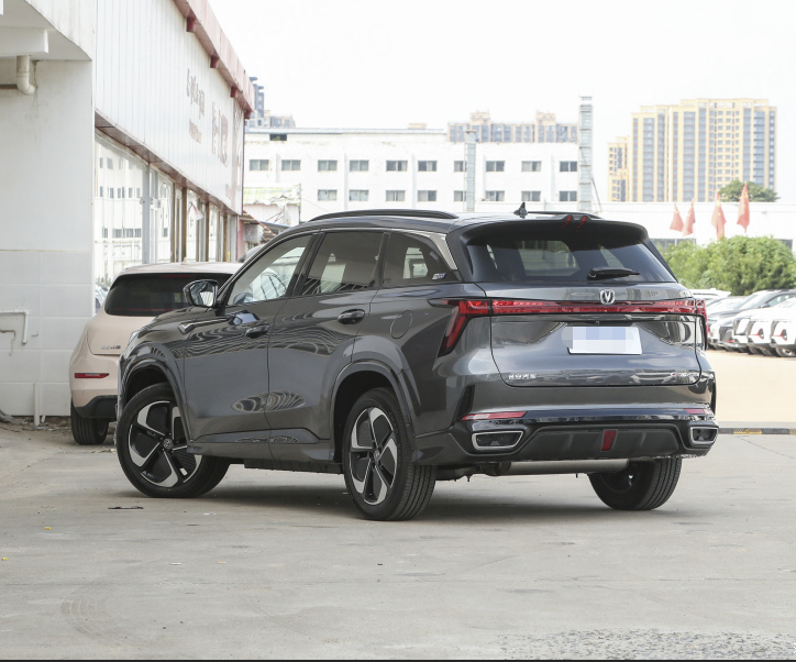 Changan CS75 Plus IDD EV Car SUV Pure Electric Range Up To 150 Kilometers