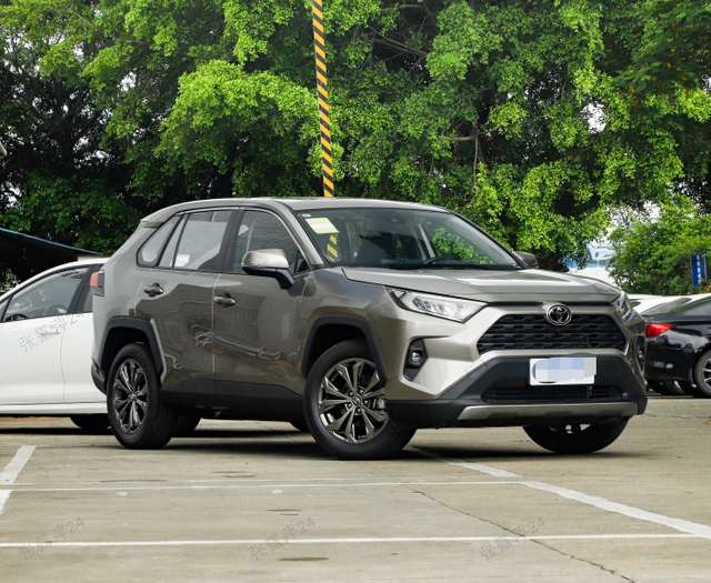Toyota Rongfang CVT 2.5L RAV4 Car New Used Cars Luxury SUV Car