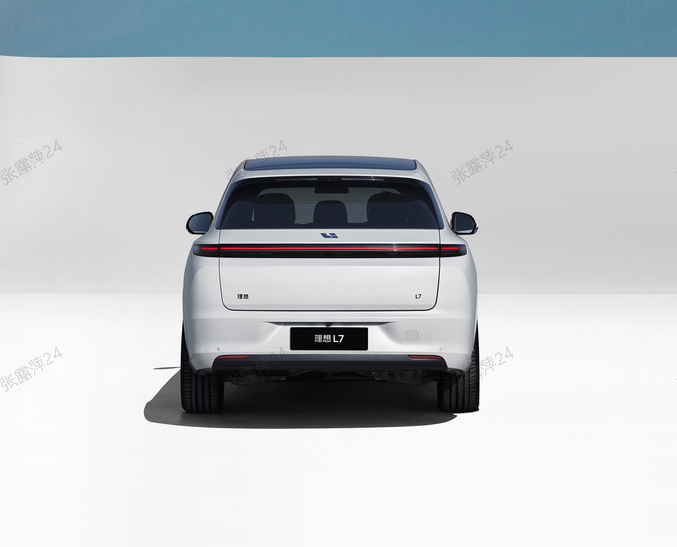 Li Auto Lixiang L7 PRO 5-Seats 2023 1.5T 40.9kWh 4WD CLTC 1315KM REEV Midsize To Full-Size EV Car SUV