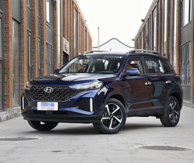 5 Door 5 Seats SUV Car High Speed Beijing Hyundai IX35 Gasoline Automobile