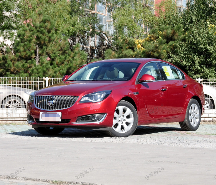 Good Qulaity Buick Car Regal 2.4L Sedan Gasoline Midsize Car