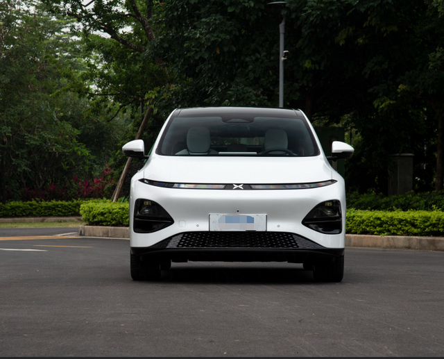 2024 Xpeng G6 SUV Car New Energy Vehicle Adult Xiaopeng G6 Electric Vehicle