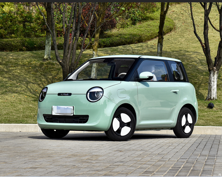 Most Popular Changan Lumin Mini Electric Car 3 Door 4 Seats