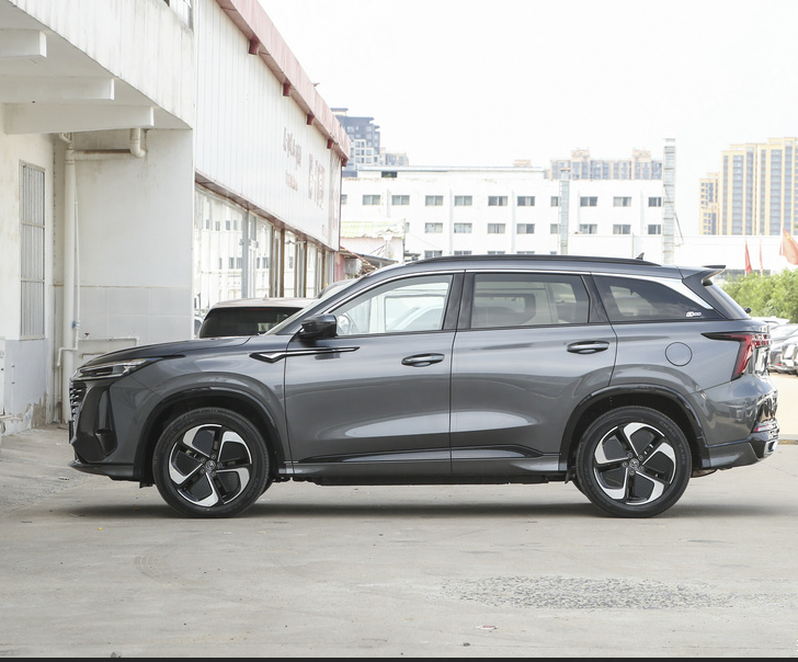 Changan CS75 Plus IDD EV Car SUV Pure Electric Range Up To 150 Kilometers