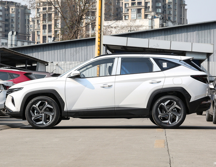 Hot Sale Compact SUV Hyundai Tucson L 1.5t 8at And 1.5t 7DCT Fuel Vehicle Quality Assurance New Car China 0km Used Car