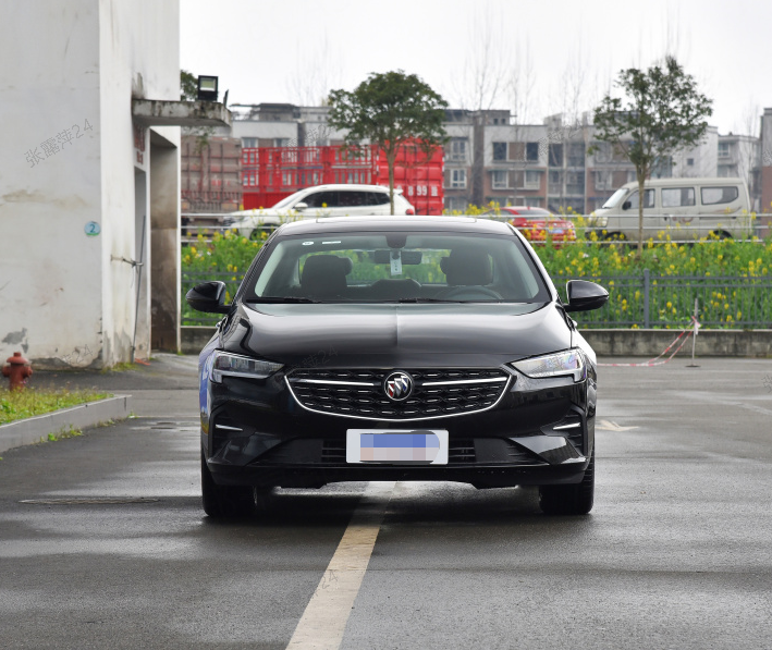 Buick Regal L4 170hp Medium-Sized Sedan Fuel Vehicles Gasoline Cars